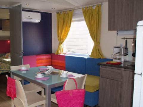 MOBILHOME 8 personnes - TEXAS STANDARD.