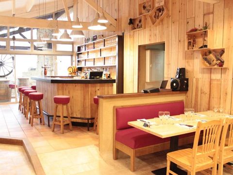 Flower Camping Le Pressoir - Camping Gironde - Image N°3