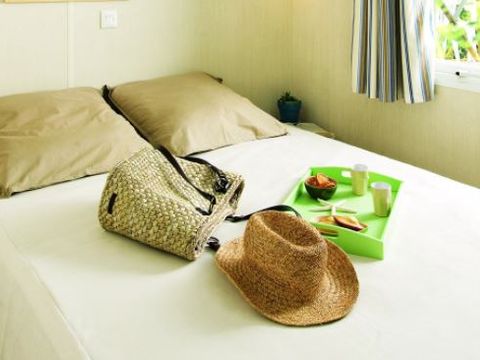 MOBILHOME 6 personnes - Confort TV 3ch -TV-terrasse couverte-plancha- 30m² | CONFORT