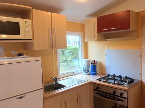 MOBILHOME 4 personnes - Classique 2ch (sans TV)-terrasse découverte-26m² | STANDARD 