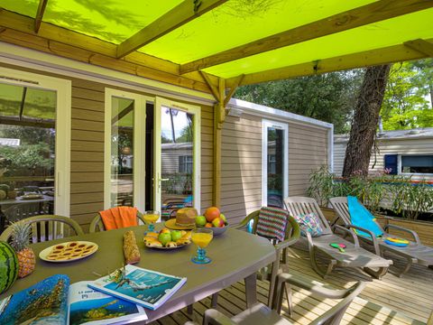 MOBILHOME 5 personnes - Premium PLUS 2ch 2 SDB-TV-LV-plancha-terrasse couverte-33m² | PREMIUM