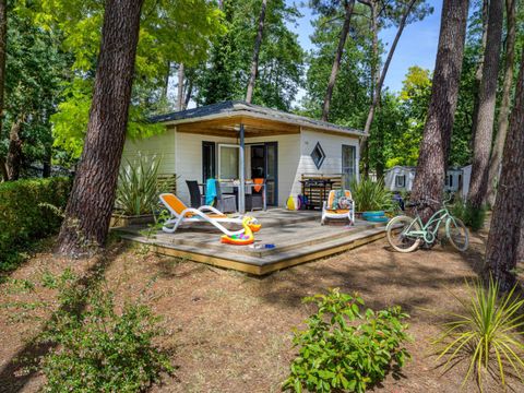 Chalet 6 personnes - Cottage Confort Clim - 3 chambres - CONFORT CLIM - 32 à 42m² - Clim - TV - Lave-vaisselle - Plancha