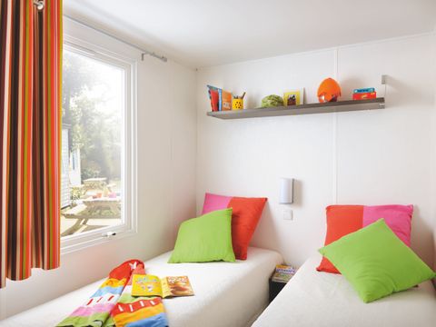 MOBILHOME 6 personnes - Classique 3ch (sans TV)-terrasse découverte-30m² | STANDARD