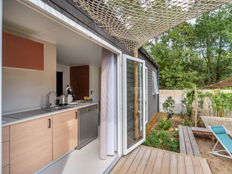 MOBILHOME 10 personnes - Tribu 5ch -CLIM-2 sdb-TV-LV-Plancha-terrasse couverte-56m² | PREMIUM