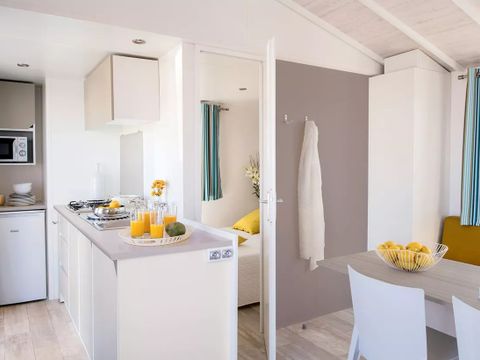 MOBILHOME 6 personnes - Mobil home 4/6 personnes dimanche/dimanche (env. 26m²)