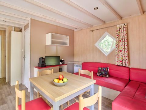 Chalet 4 personnes - Cottage Confort Clim - 2 chambres - CONFORT CLIM - 32 à 43m² - Clim - TV - Lave-vaisselle. - Plancha