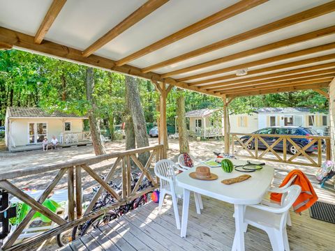 Chalet 4 personnes - 2 chambres - Sans - TV - Terrasse couverte-24m² - STANDARD