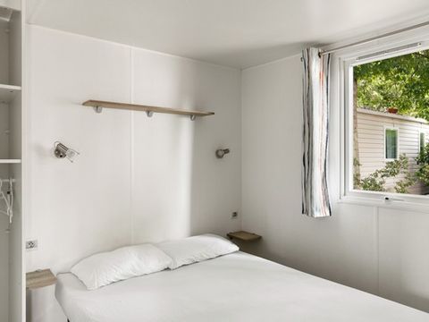 Mobilhome 4 personnes - Mobil-home | Comfort XL | 2 Ch. | 4 Pers. | Terrasse surélevée | Clim.