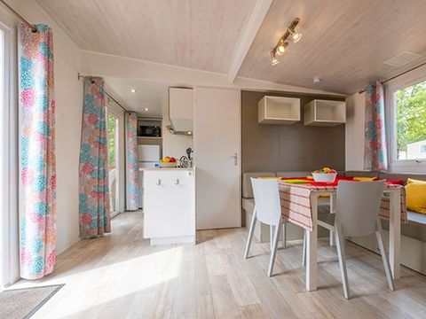 Mobilhome 6 personnes - Mobil-home | Comfort XL | 3 Ch. | 6 Pers. | Terrasse surélevée | Clim.