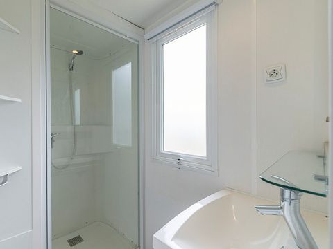 Mobilhome 6 personnes - Mobil-home | Classic | 3 Ch. | 6 Pers. | Terrasse surélevée | Clim.