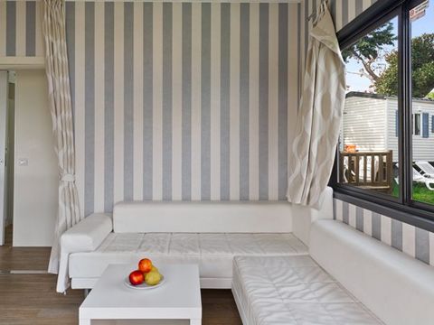 MOBILHOME 6 personnes - Comfort XL | 2 Ch. | 4/6 Pers. | Terrasse surélevée | Clim.