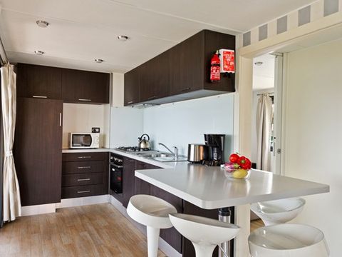 MOBILHOME 6 personnes - Comfort XL | 2 Ch. | 4/6 Pers. | Terrasse surélevée | Clim.