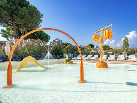Camping Domaine d'Anghione - Camping Corse du Nord - Image N°2