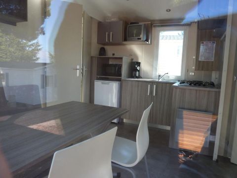 MOBILHOME 6 personnes - 4/6 personnes (27 m²)
