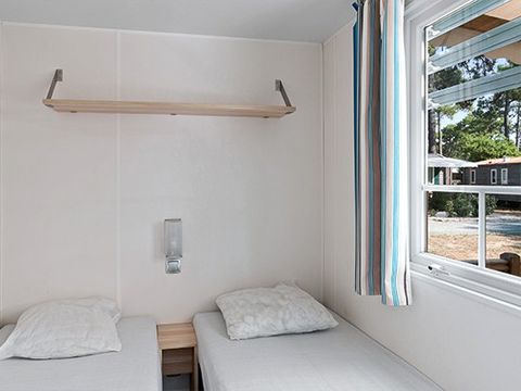 Mobilhome 6 personnes - Classic XL | 3 Ch. | 6 Pers. | Terrasse surélevée