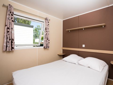 MOBILHOME 6 personnes - 001 (3 chambres, 1 salle d'eau) - Clim, TV, Lave-vaisselle - Terrasse couverte