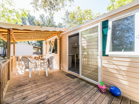 Mobilhome 6 personnes - Classic | 2 Ch. | 4/6 Pers. | Terrasse surélevée | 1 SDB | Clim.