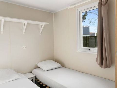 Mobilhome 6 personnes - Classic | 3 Ch. | 6 Pers. | Terrasse surélevée | 1 SDB | Clim