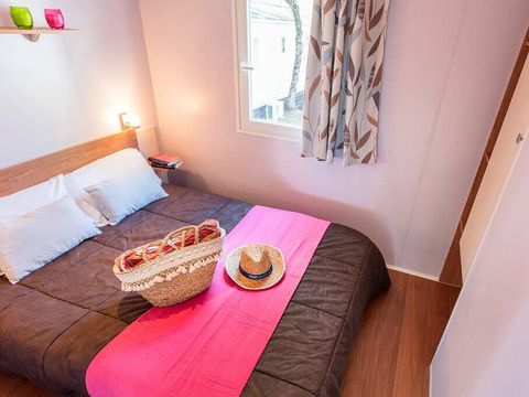 Mobilhome 6 personnes - Classic | 2 Ch. | 4/6 Pers. | Terrasse surélevée | 1 SDB | Clim.