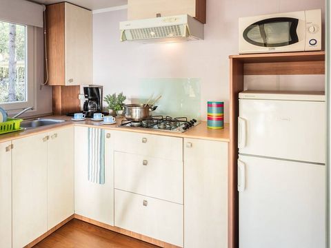Mobilhome 6 personnes - Classic | 2 Ch. | 4/6 Pers. | Terrasse surélevée | 1 SDB | Clim.