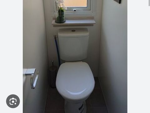 MOBILHOME 6 personnes - 3 chambres - 1 salle d'eau - (Clim, TV) - Terrasse semi-couverte