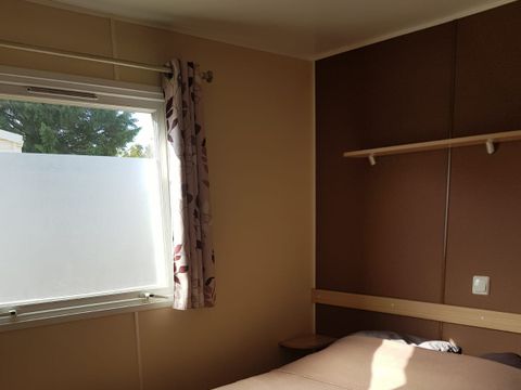 MOBILHOME 6 personnes - 3 chambres - 1 salle d'eau - (Clim, TV) - Terrasse semi-couverte