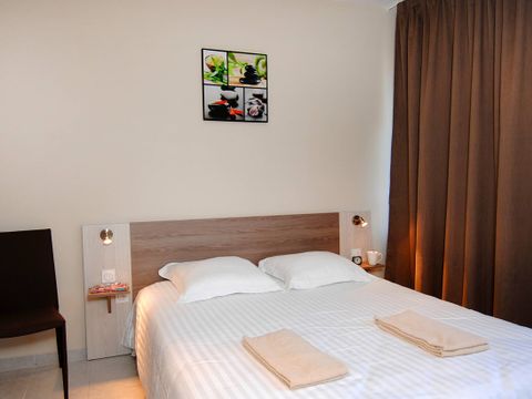 APPARTEMENT 4 personnes - 2 pièces 4 pers. côté piscine