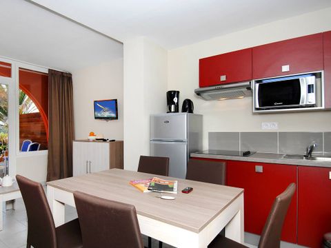 APPARTEMENT 6 personnes - 3 pièces 6 pers. côté piscine