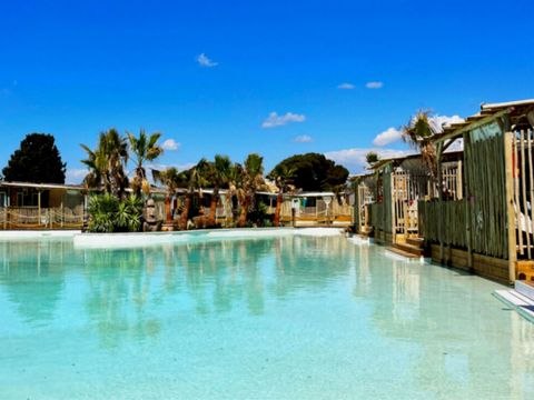 MOBILHOME 6 personnes - Bali (situé au bord du lagon)