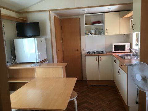 MOBILHOME 4 personnes - 2 chambres non clim + terrasse