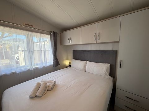MOBILHOME 4 personnes - PLATINUM MOBILHOME