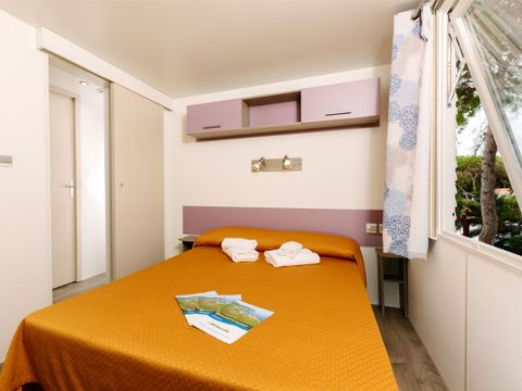 MOBILHOME 4 personnes - Torre Corallo