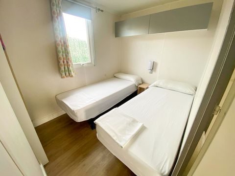 MOBILHOME 4 personnes - CHIENS ADMIS