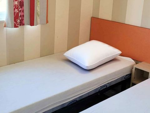 MOBILHOME 6 personnes - Bambou - capacité inclus 2 personnes / capacité max 4 personnes (supplément auprès du camping)