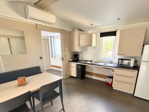 MOBILHOME 4 personnes - COTTAGE CONFORT ACACIA