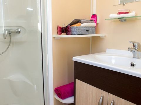 Mobilhome 6 personnes - Classic XL | 2 Ch. | 4/6 Pers. | Terrasse Couverte
