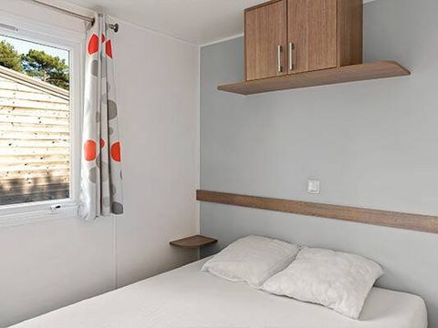 MOBILHOME 4 personnes - Comfort | 2 Ch. | 4 Pers. | Terrasse surélevée | 1 SDB