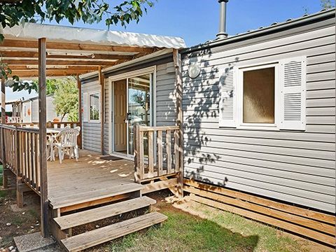 Mobilhome 6 personnes - Mobil-home | Classic | 3 Ch. | 6 Pers. | Terrasse surélevée | Clim. | TV
