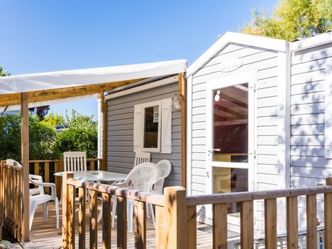 Mobilhome 6 personnes - Mobil-home | Classic | 3 Ch. | 6 Pers. | Terrasse surélevée | Clim. | TV