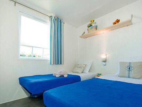 Mobilhome 6 personnes - Confort | 2 Chambres | 4/6 Couchages | Petite Terrasse | 1 Salle de bain | Climatisation