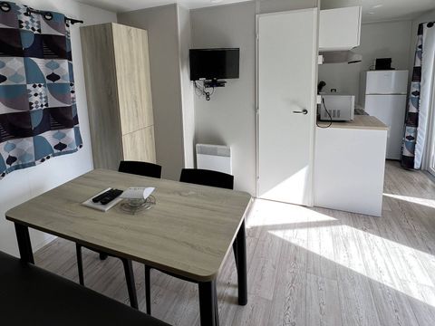 MOBILHOME 6 personnes - Comfort | 3 Ch. | 6 Pers. | Terrasse surélevée | TV