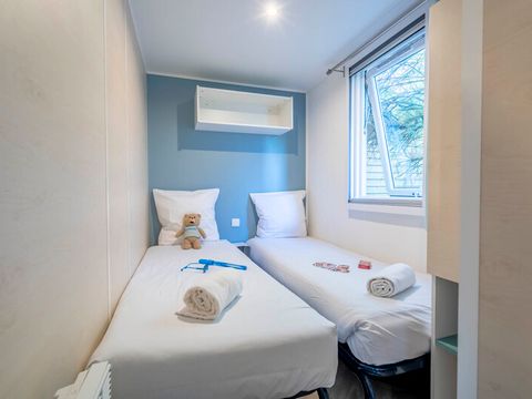 Mobilhome 8 personnes - Mobil-home 4 Chambres Confort 8 Personnes
