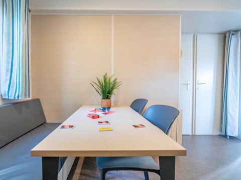 MOBILHOME 4 personnes - CONFORT - TV