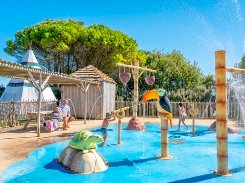 Camping Paradis A La Corniche - Camping Charente-Maritime - Image N°2