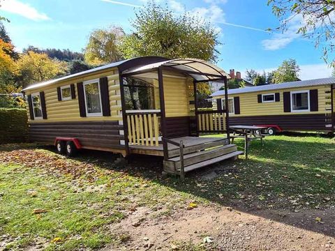 TENTE TOILE ET BOIS 4 personnes - ROULOTTE CLAYTON ET MARSHAL