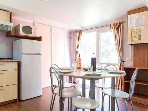 MOBILHOME 6 personnes - CONFORT