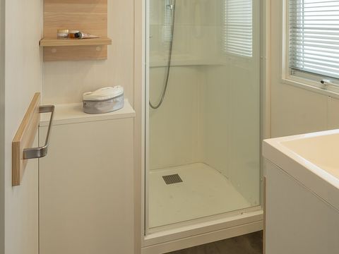 MOBILHOME 4 personnes - CONFORT