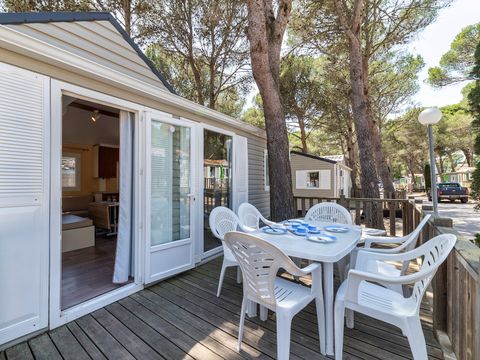 MOBILHOME 6 personnes - Classique | 2 Chambres | 4/6 Couchages | Terrasse | 1 Salle de bain | Climatisation