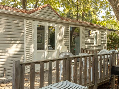 Mobilhome 5 personnes - Classic | 2 Ch. | 5 Pers. | Terrasse surélevée non couverte | 1 SDB | Clim.