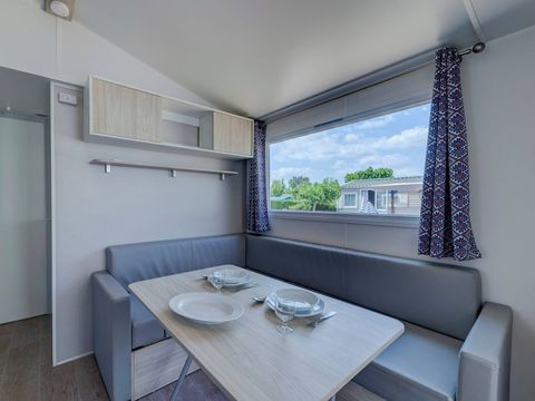 MOBILHOME 6 personnes - Confort | 2 Ch. | 4/6 Pers. | Terrasse Simple | 1 SDB | Climatisation